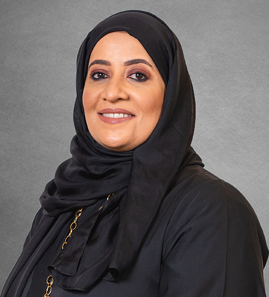 سعادة/ عائشة محمد أحمد بالحرفية، وكيل الوزارة المساعد لشؤون العمل سعادة/ عائشة محمد أحمد بالحرفية، وكيل الوزارة المساعد لشؤون العمل