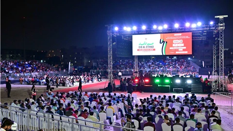 أكثر من 250 ألف عامل يشاركون في فعاليات " سعادة عمالنا في عيد اتحادنا" في أكثر من 30 موقعاً على مستوى الدولة